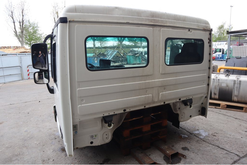 Mercedes-Benz ACTROS F07 MP3 94389915588371 - Кабіна й інтер'єр в категорії Вантажівки: фото 4 Mercedes-Benz ACTROS F07 MP3 94389915588371 - Кабіна й інтер'єр в категорії Вантажівки: фото 4
