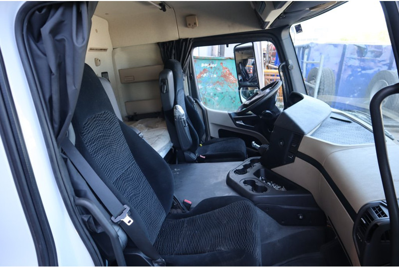 Кабіна й інтер'єр в категорії Вантажівки Mercedes-Benz AROCS L-CAB STREAMSPACE 2.3 96082015921314: фото 6