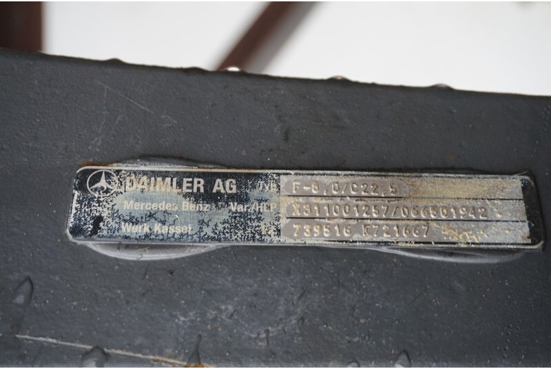 Mercedes-Benz F-8/C22.5 - Передня вісь в категорії Вантажівки: фото 2 Mercedes-Benz F-8/C22.5 - Передня вісь в категорії Вантажівки: фото 2