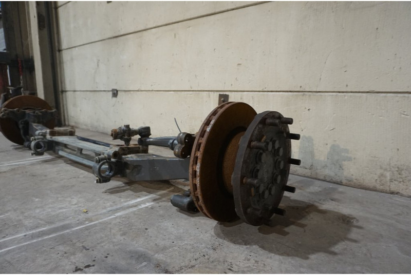 Mercedes-Benz F-8/C22.5 RECHT - Передня вісь в категорії Вантажівки: фото 2 Mercedes-Benz F-8/C22.5 RECHT - Передня вісь в категорії Вантажівки: фото 2