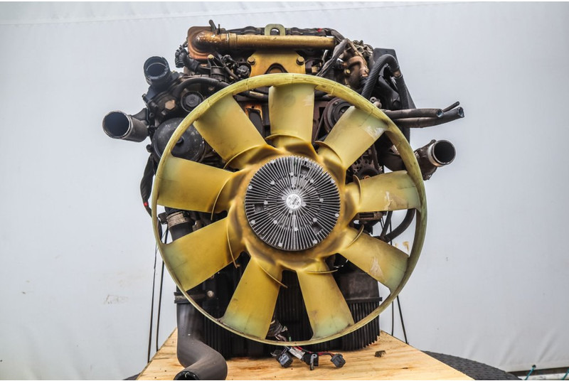 Mercedes-Benz OM934LA EURO6 210PS - Двигун в категорії Вантажівки: фото 4 Mercedes-Benz OM934LA EURO6 210PS - Двигун в категорії Вантажівки: фото 4