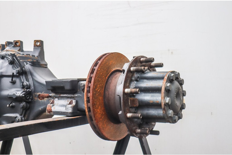 Mercedes-Benz R440-13A/C22.5 37/13 2? MODEL - Задня вісь в категорії Вантажівки: фото 3 Mercedes-Benz R440-13A/C22.5 37/13 2? MODEL - Задня вісь в категорії Вантажівки: фото 3