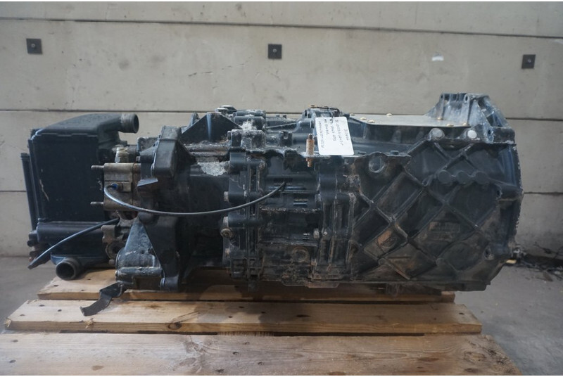ZF 12AS2131DD+INT 81.32003-6883 - Коробка передач в категорії Вантажівки: фото 1 ZF 12AS2131DD+INT 81.32003-6883 - Коробка передач в категорії Вантажівки: фото 1