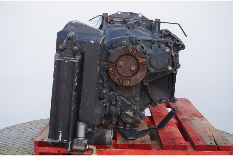 ZF 12AS3001TO+INT 81 32003-6734 - Коробка передач в категорії Вантажівки: фото 4 ZF 12AS3001TO+INT 81 32003-6734 - Коробка передач в категорії Вантажівки: фото 4