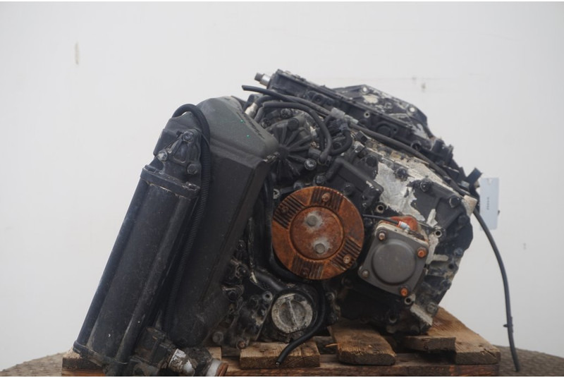 ZF 16S151OD+INT F2000 81.32003-6402 - Коробка передач в категорії Вантажівки: фото 4 ZF 16S151OD+INT F2000 81.32003-6402 - Коробка передач в категорії Вантажівки: фото 4