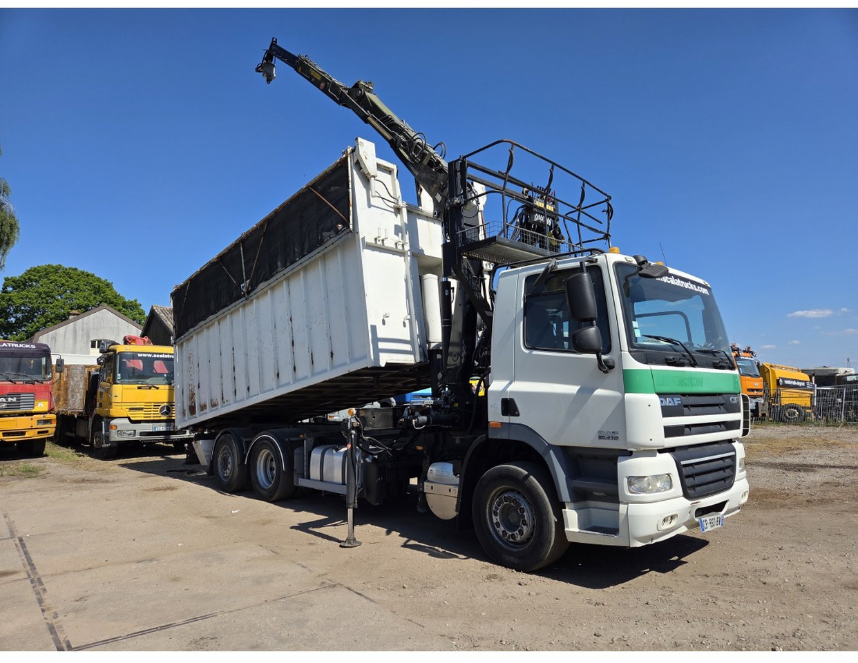 DAF CF85.410 6x2 steering axle lenk Tipper Crane HIAB J1320Z - Самоскид вантажівка, Вантажівка з маніпулятором: фото 3 DAF CF85.410 6x2 steering axle lenk Tipper Crane HIAB J1320Z - Самоскид вантажівка, Вантажівка з маніпулятором: фото 3