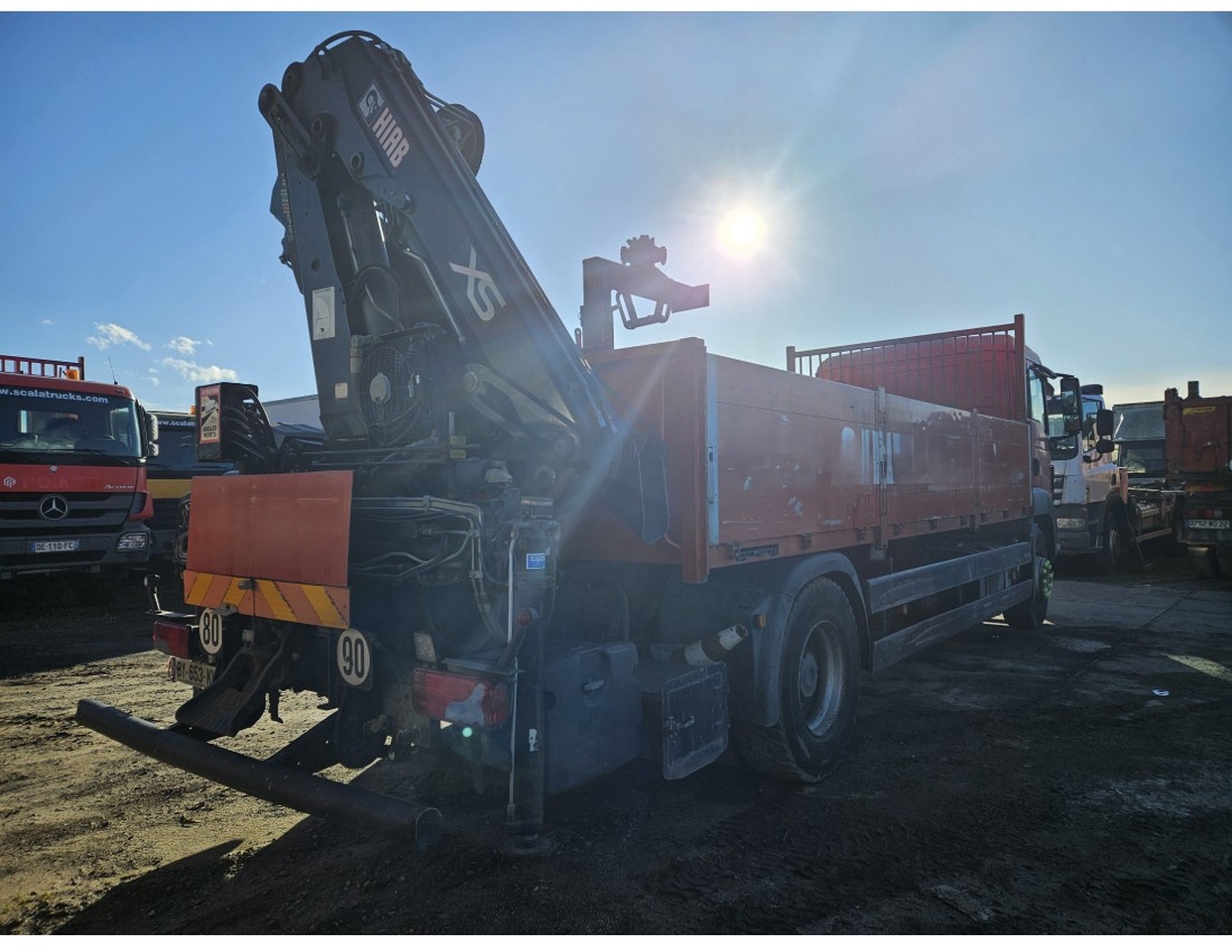MAN TGS 18.400 Euro 5 Flat bed Full Spring suspension HIAB 122E -3 hiduo Crane Kran Remote - Бортова вантажівка/ Платформа, Вантажівка з маніпулятором: фото 4 MAN TGS 18.400 Euro 5 Flat bed Full Spring suspension HIAB 122E -3 hiduo Crane Kran Remote - Бортова вантажівка/ Платформа, Вантажівка з маніпулятором: фото 4