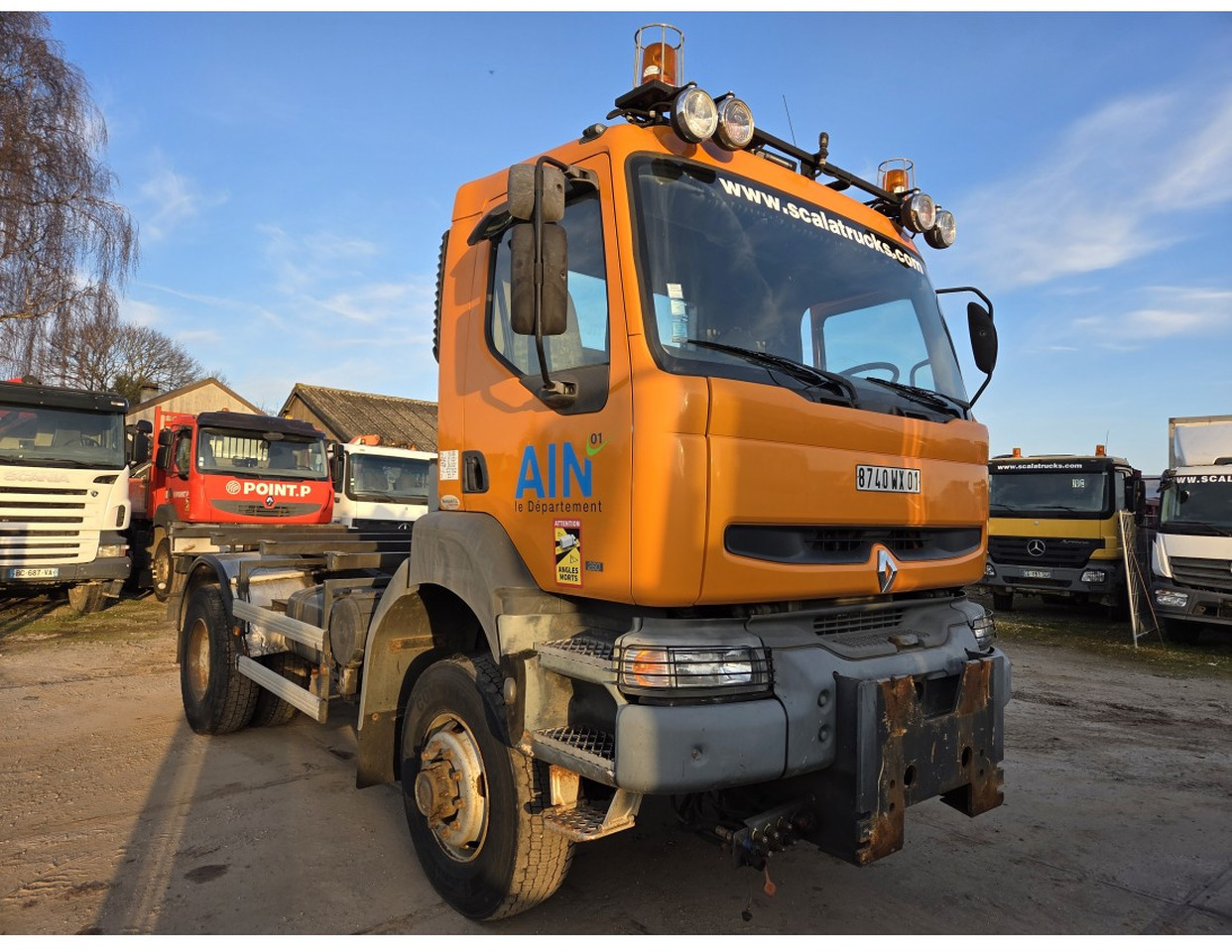 Renault Kerax 260 4x4 Chassis Manual Gearbox Mechanical pump Pompe Mecanique - Вантажівка шасі: фото 3 Renault Kerax 260 4x4 Chassis Manual Gearbox Mechanical pump Pompe Mecanique - Вантажівка шасі: фото 3
