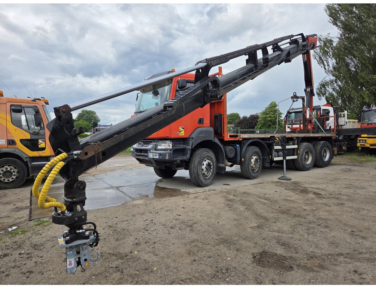 Renault Kerax 430 8X4 Flatbed Crane Palfinger PK26002EH 26 ton 5 Extensions *Retarder - Бортова вантажівка/ Платформа, Вантажівка з маніпулятором: фото 5 Renault Kerax 430 8X4 Flatbed Crane Palfinger PK26002EH 26 ton 5 Extensions *Retarder - Бортова вантажівка/ Платформа, Вантажівка з маніпулятором: фото 5