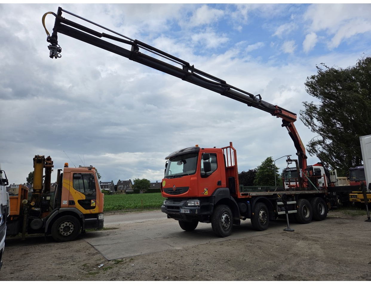 Renault Kerax 430 8X4 Flatbed Crane Palfinger PK26002EH 26 ton 5 Extensions *Retarder - Бортова вантажівка/ Платформа, Вантажівка з маніпулятором: фото 1 Renault Kerax 430 8X4 Flatbed Crane Palfinger PK26002EH 26 ton 5 Extensions *Retarder - Бортова вантажівка/ Платформа, Вантажівка з маніпулятором: фото 1