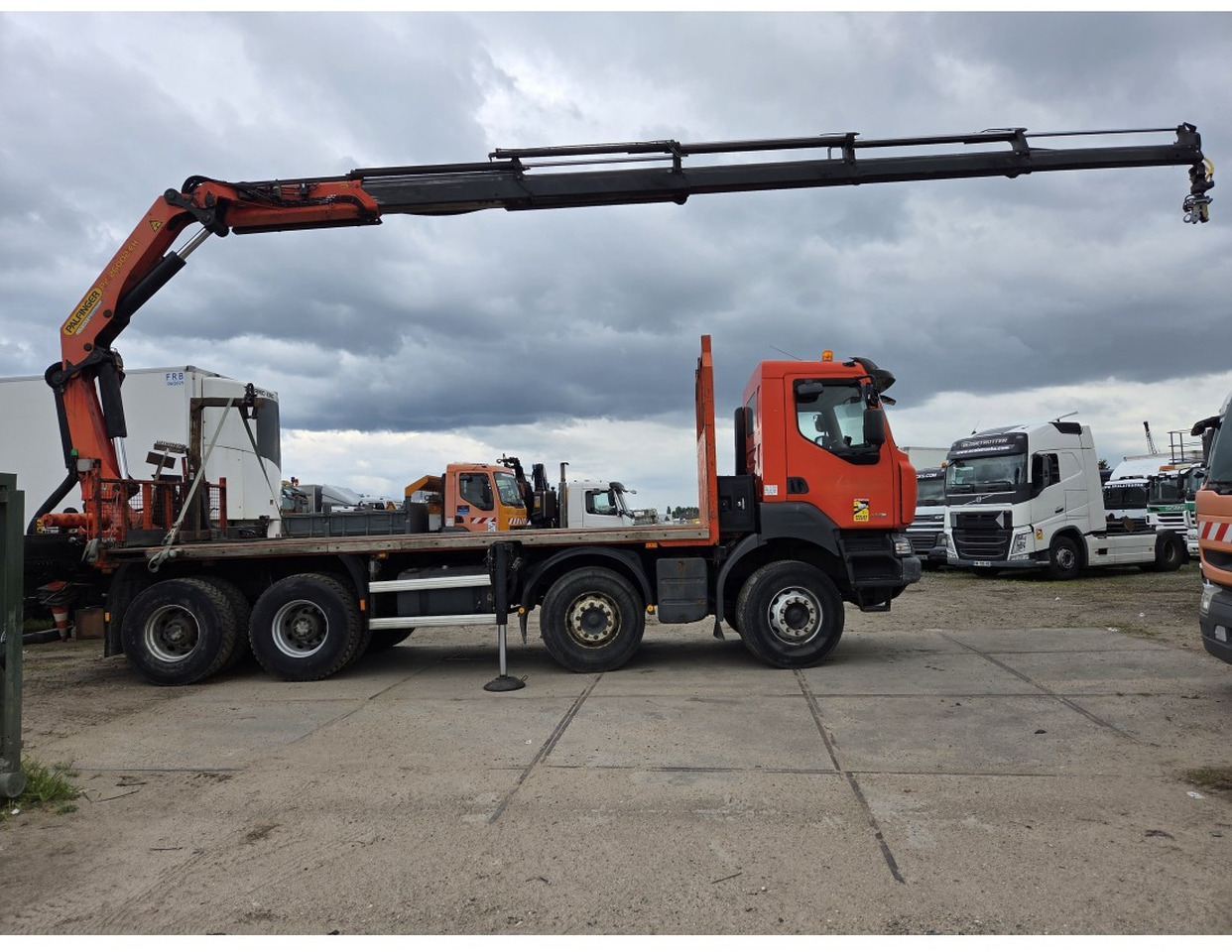Renault Kerax 430 8X4 Flatbed Crane Palfinger PK26002EH 26 ton 5 Extensions *Retarder - Бортова вантажівка/ Платформа, Вантажівка з маніпулятором: фото 4 Renault Kerax 430 8X4 Flatbed Crane Palfinger PK26002EH 26 ton 5 Extensions *Retarder - Бортова вантажівка/ Платформа, Вантажівка з маніпулятором: фото 4