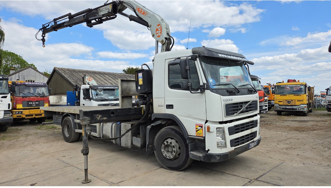 VOLVO FM 330 FLATBED 4X2 PM 17 LC 17 TON - Бортова вантажівка/ Платформа, Вантажівка з маніпулятором: фото 4 VOLVO FM 330 FLATBED 4X2 PM 17 LC 17 TON - Бортова вантажівка/ Платформа, Вантажівка з маніпулятором: фото 4