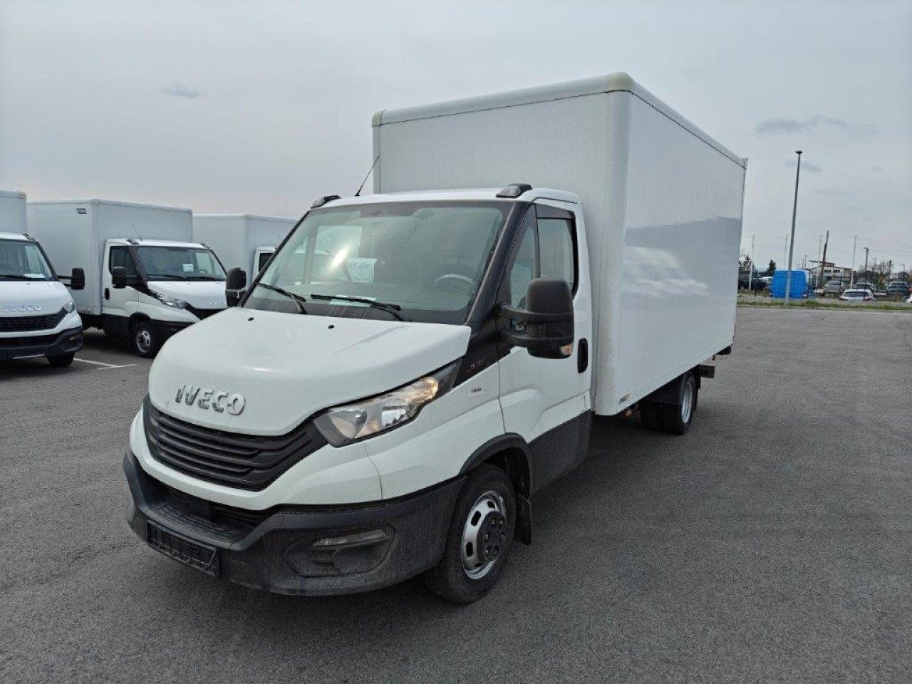 IVECO Daily 35C16H - Суцільнометалевий фургон: фото 1 IVECO Daily 35C16H - Суцільнометалевий фургон: фото 1