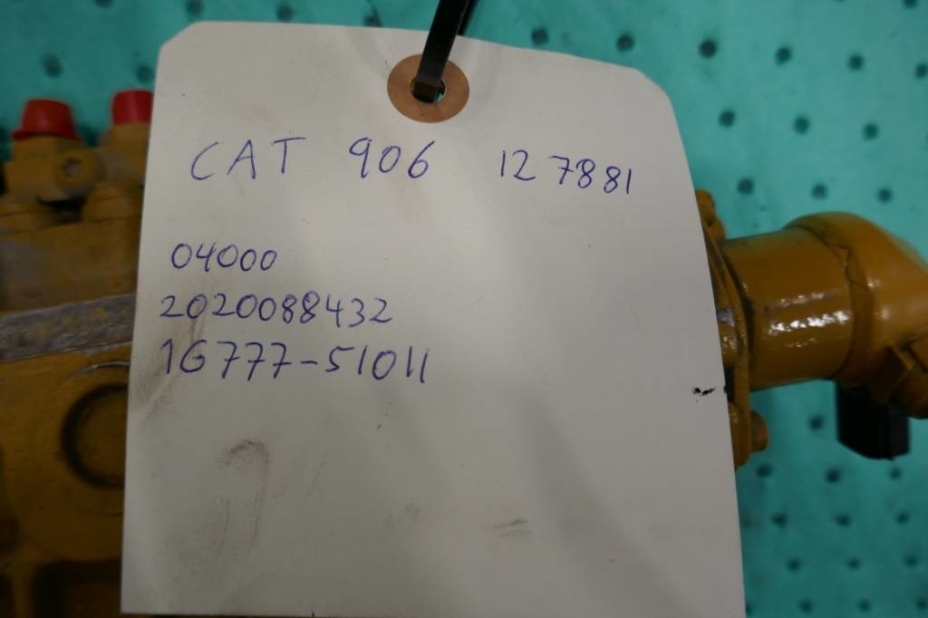 CAT 906 Dieselpump, 16777-51011 - Двигун в категорії Будівельна техніка: фото 2 CAT 906 Dieselpump, 16777-51011 - Двигун в категорії Будівельна техніка: фото 2