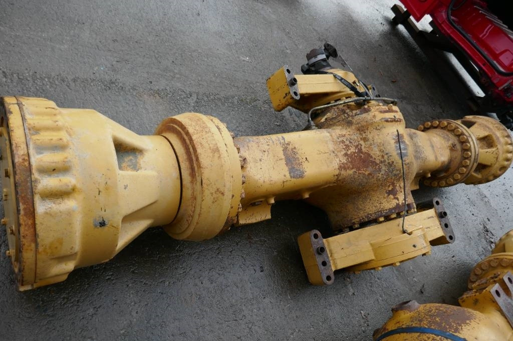 CAT 980 G, Bakaxel 1079680 - Вісь та запчастини в категорії Будівельна техніка: фото 2 CAT 980 G, Bakaxel 1079680 - Вісь та запчастини в категорії Будівельна техніка: фото 2