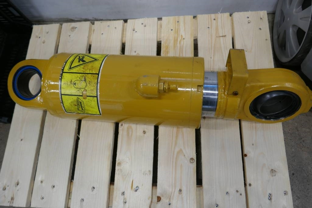Cylinder CAT 735 - Гідравліка в категорії Будівельна техніка: фото 2 Cylinder CAT 735 - Гідравліка в категорії Будівельна техніка: фото 2
