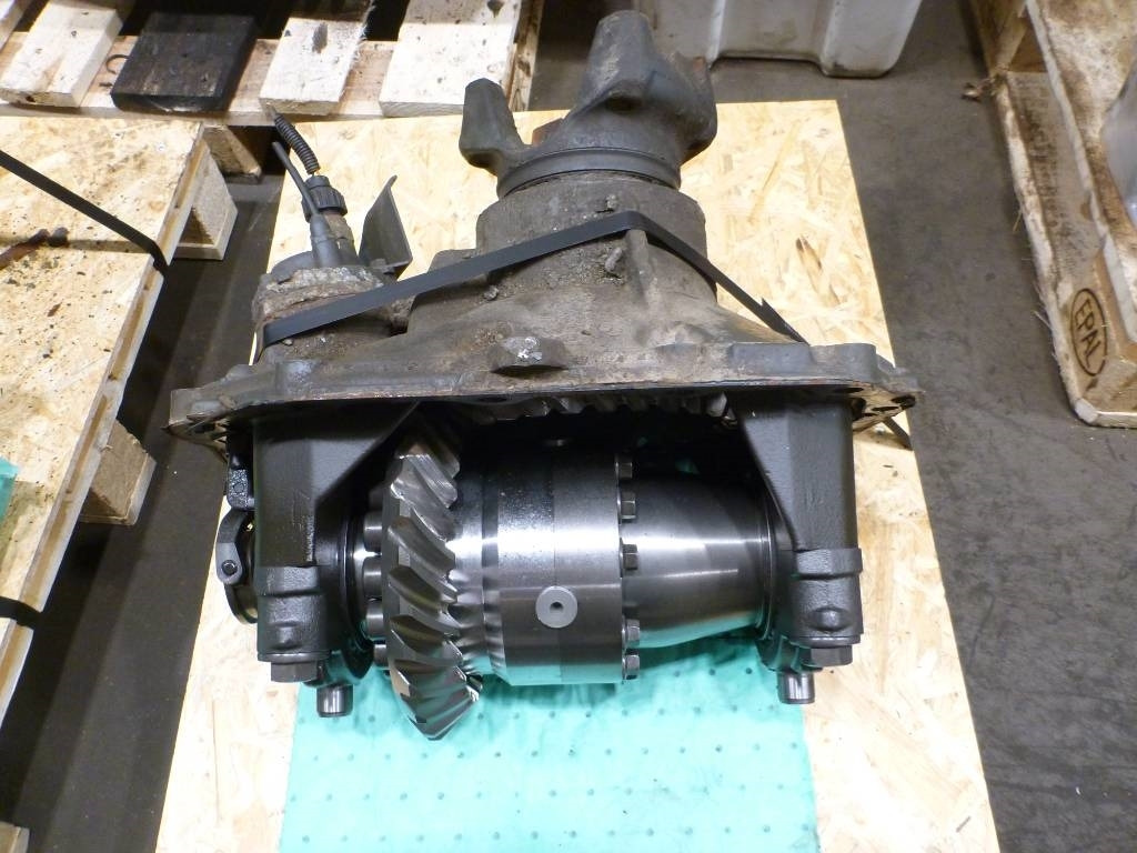 Scania R 650 - Вісь та запчастини в категорії Вантажівки: фото 2 Scania R 650 - Вісь та запчастини в категорії Вантажівки: фото 2