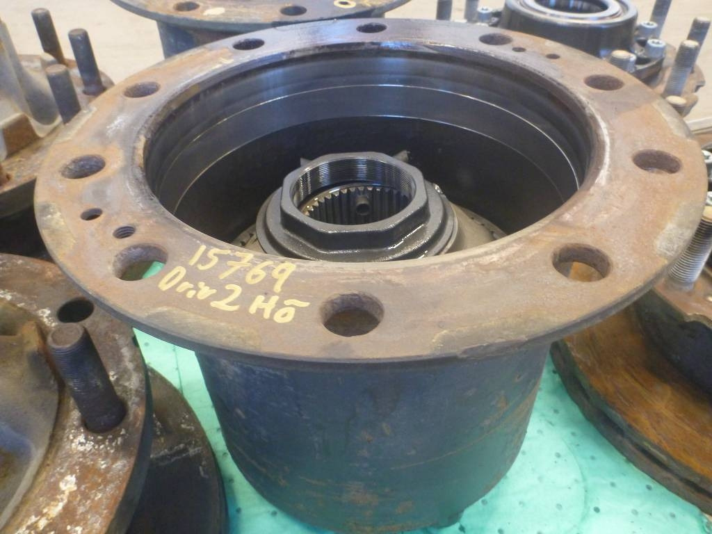 Scania R 650 - Вісь та запчастини в категорії Вантажівки: фото 1 Scania R 650 - Вісь та запчастини в категорії Вантажівки: фото 1