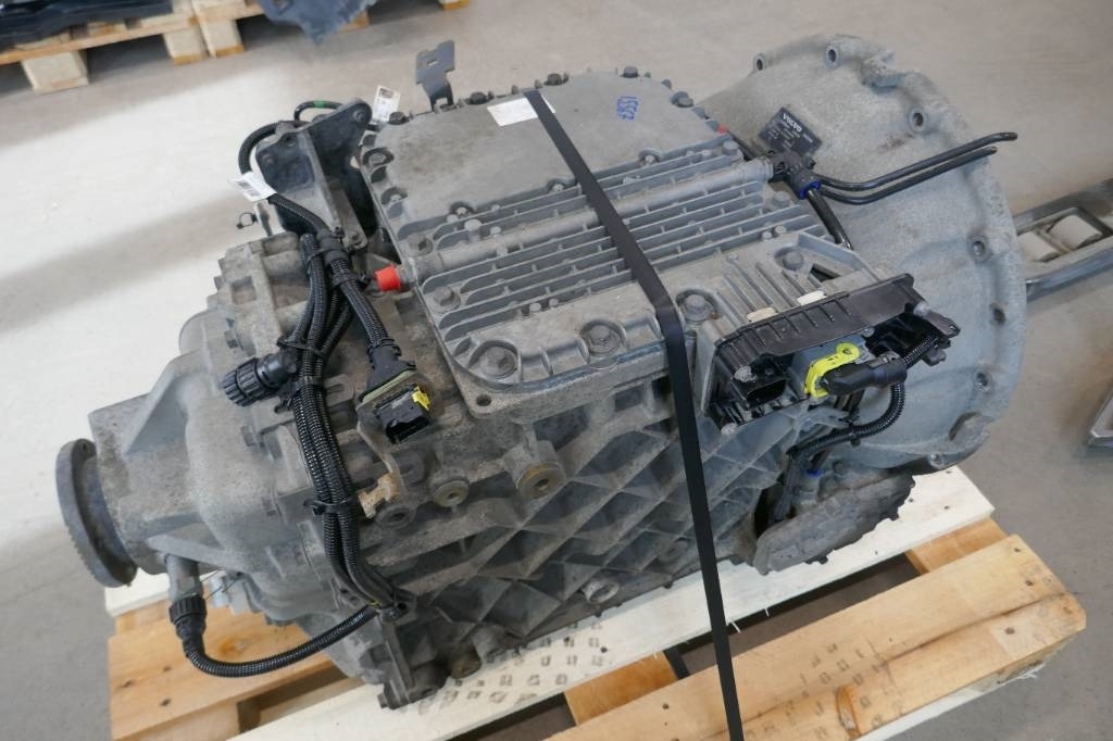 Volvo FE 250 - Коробка передач в категорії Вантажівки: фото 2 Volvo FE 250 - Коробка передач в категорії Вантажівки: фото 2