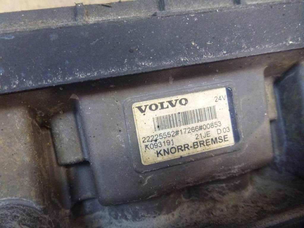 Volvo FH 13 520 - Деталі гальмівної системи в категорії Вантажівки: фото 2 Volvo FH 13 520 - Деталі гальмівної системи в категорії Вантажівки: фото 2