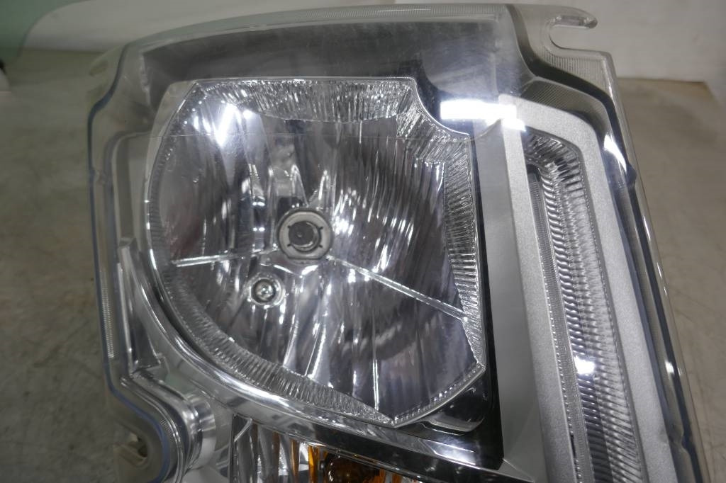 Volvo FL7 260 - Електрична система в категорії Вантажівки: фото 2 Volvo FL7 260 - Електрична система в категорії Вантажівки: фото 2