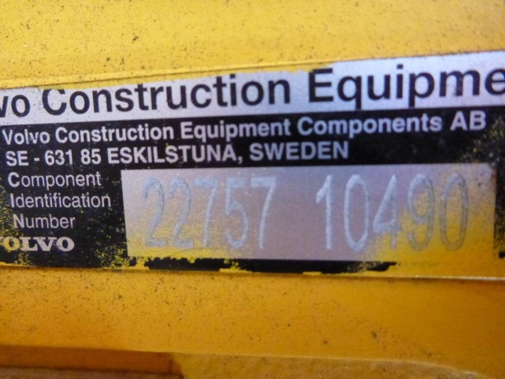 Volvo L220 växellåda 22757 - Коробка передач в категорії Будівельна техніка: фото 5 Volvo L220 växellåda 22757 - Коробка передач в категорії Будівельна техніка: фото 5