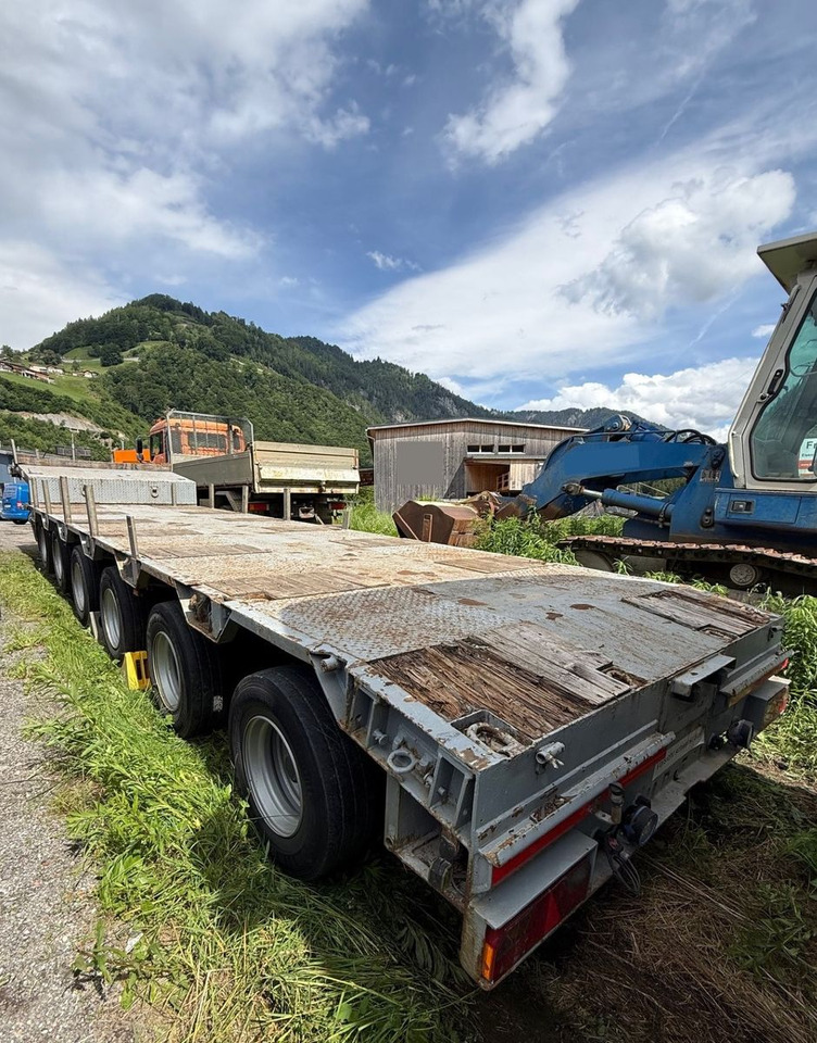 Goldhofer STZ-L6-67/80A, 94ton, verbreiterbar - Низькорамна платформа напівпричіп: фото 4 Goldhofer STZ-L6-67/80A, 94ton, verbreiterbar - Низькорамна платформа напівпричіп: фото 4