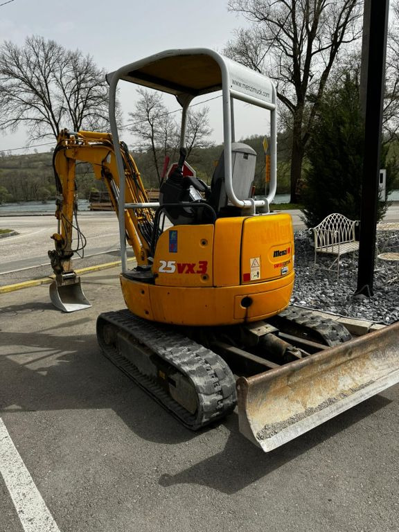 IHI 25VX3, 2.5ton, SWISS Machine IHI 25VX3, 2.5ton, SWISS Machine - Міні-екскаватор: фото 2 IHI 25VX3, 2.5ton, SWISS Machine IHI 25VX3, 2.5ton, SWISS Machine - Міні-екскаватор: фото 2
