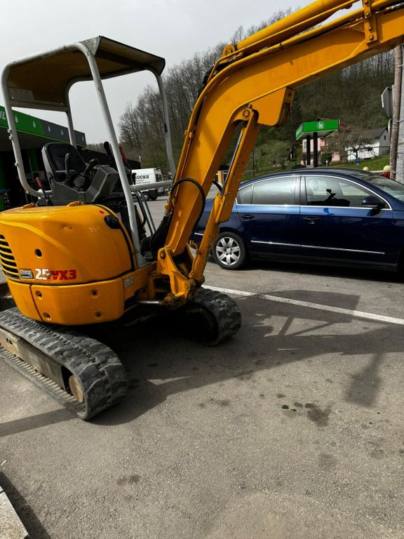 IHI 25VX3, 2.5ton, SWISS Machine IHI 25VX3, 2.5ton, SWISS Machine - Міні-екскаватор: фото 3 IHI 25VX3, 2.5ton, SWISS Machine IHI 25VX3, 2.5ton, SWISS Machine - Міні-екскаватор: фото 3