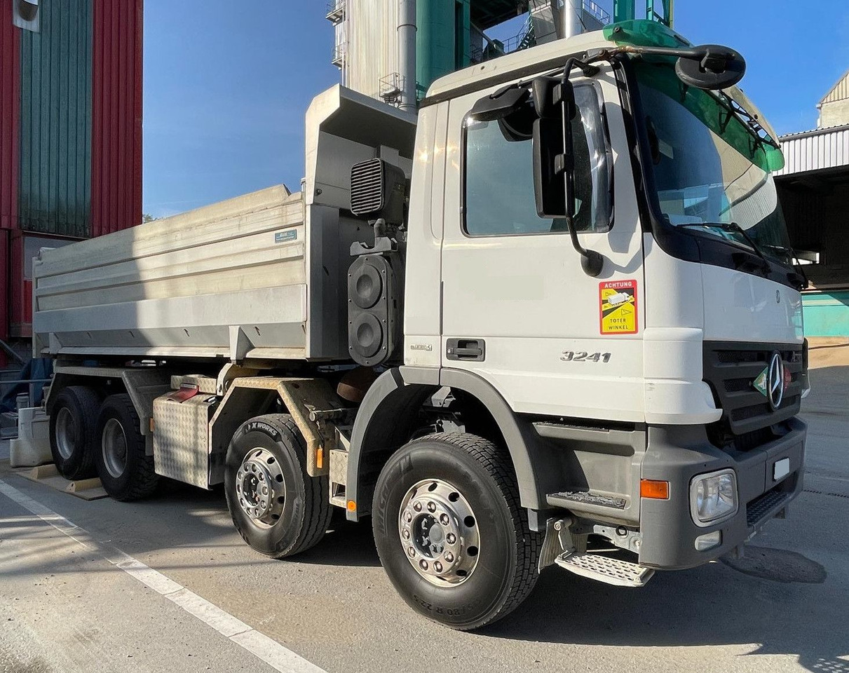 Mercedes-Benz Actros 3241 8x4,E5,Wechselsystem Mischer/Kipper - Автобетонозмішувач: фото 2 Mercedes-Benz Actros 3241 8x4,E5,Wechselsystem Mischer/Kipper - Автобетонозмішувач: фото 2
