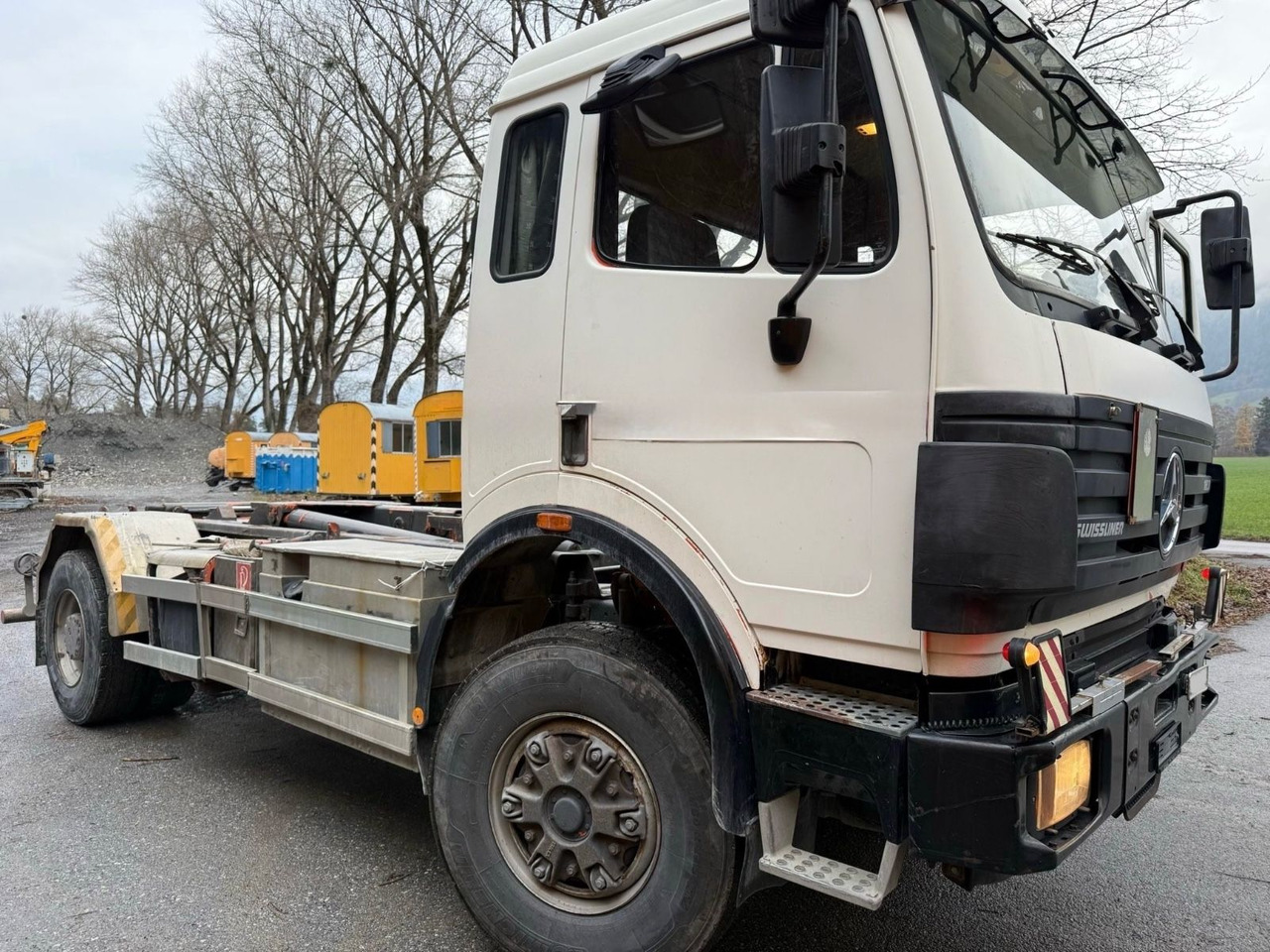 Mercedes-Benz SK 1831 K 4x2, Abroll - Гаковий мультиліфт вантажівка: фото 2 Mercedes-Benz SK 1831 K 4x2, Abroll - Гаковий мультиліфт вантажівка: фото 2