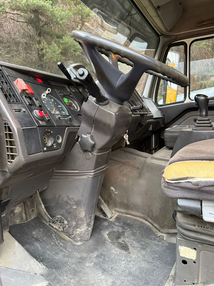 Mercedes-Benz SK 1831 K 4x2, Abroll - Гаковий мультиліфт вантажівка: фото 5 Mercedes-Benz SK 1831 K 4x2, Abroll - Гаковий мультиліфт вантажівка: фото 5