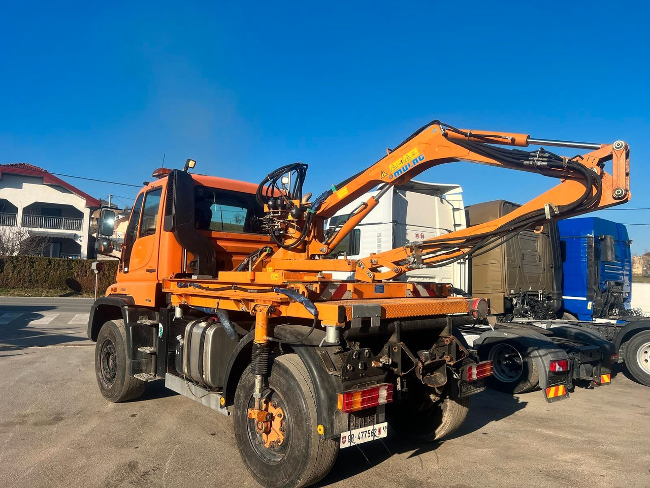 Unimog U500 4x4, Boeschungsmaehwerk Mulag - Вантажівка: фото 1 Unimog U500 4x4, Boeschungsmaehwerk Mulag - Вантажівка: фото 1