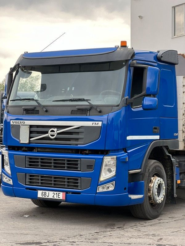 Volvo FM 460 6x2, E5, L:7200mm - Бортова вантажівка/ Платформа: фото 3 Volvo FM 460 6x2, E5, L:7200mm - Бортова вантажівка/ Платформа: фото 3