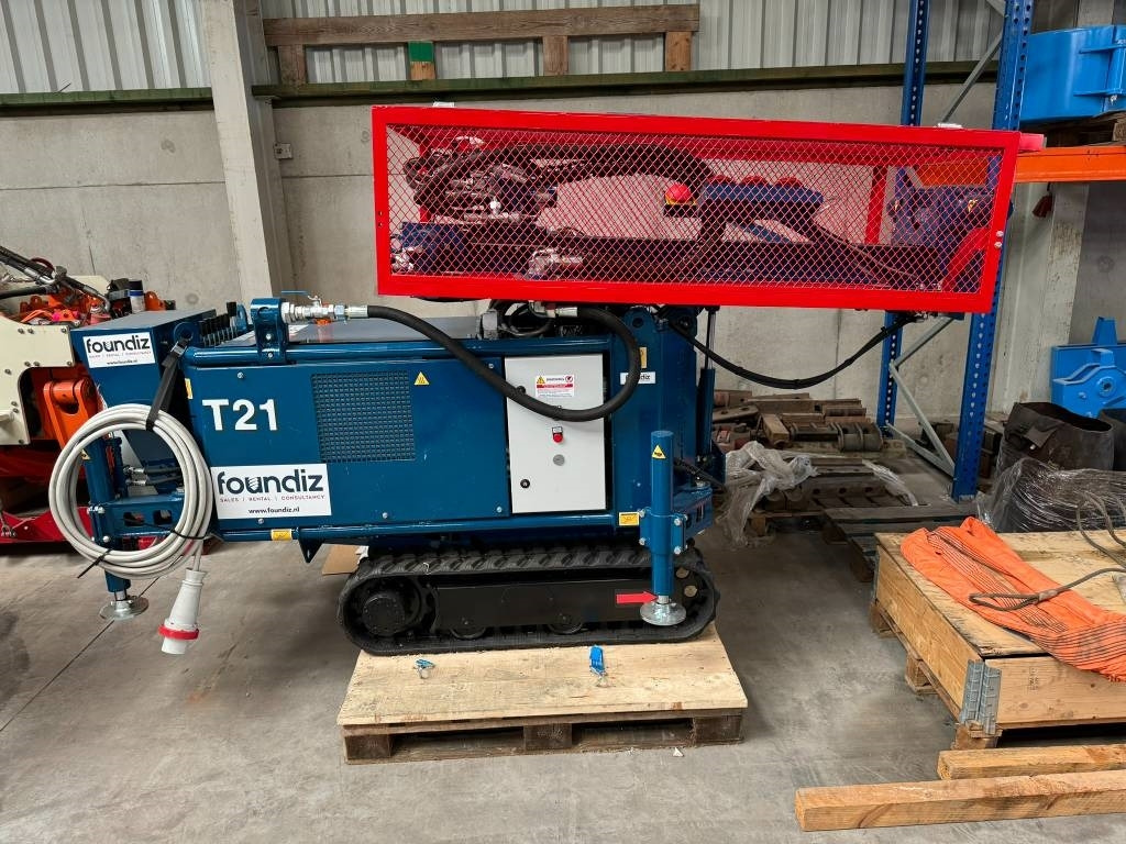 Beretta T21E - Бурова установка: фото 2 Beretta T21E - Бурова установка: фото 2