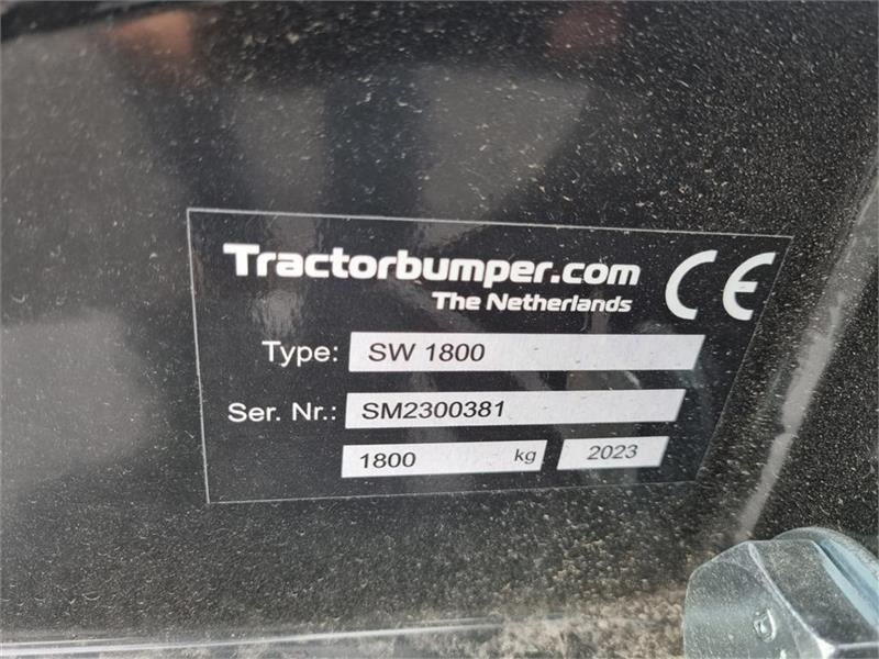 Tractor Bumper 1800 kg. - Противага в категорії Сільськогосподарська техніка: фото 4 Tractor Bumper 1800 kg. - Противага в категорії Сільськогосподарська техніка: фото 4
