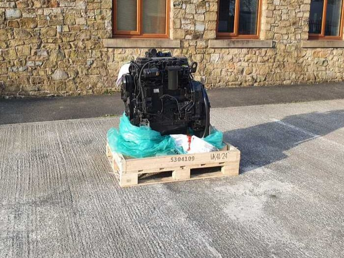Cummins B6.7 engine unused 6 cylinder CM2450 ECU QSB - Двигун в категорії Будівельна техніка: фото 5 Cummins B6.7 engine unused 6 cylinder CM2450 ECU QSB - Двигун в категорії Будівельна техніка: фото 5