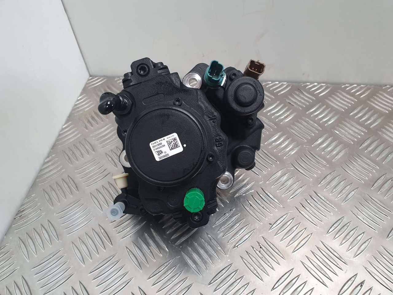 JCB Injection Pump 320/06825 Delphi 28313000 injection pump - Двигун та запчастини в категорії Будівельна техніка: фото 1 JCB Injection Pump 320/06825 Delphi 28313000 injection pump - Двигун та запчастини в категорії Будівельна техніка: фото 1