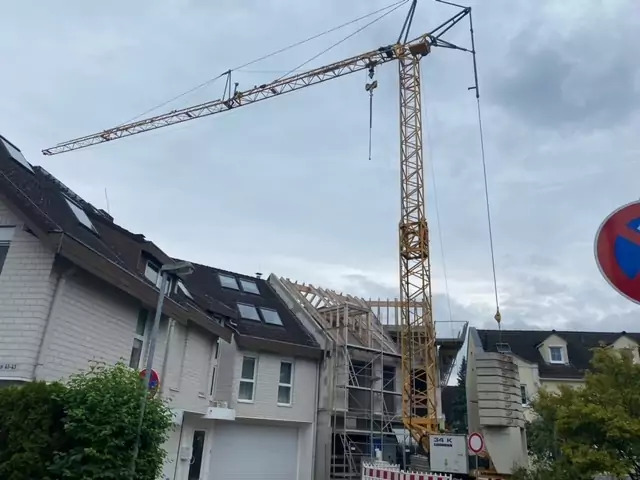 2015 Liebherr 34 K - Баштовий кран: фото 1 2015 Liebherr 34 K - Баштовий кран: фото 1