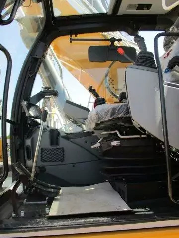 2023 Liebherr R 926 Litronic G8.0-D - Гусеничний екскаватор: фото 5 2023 Liebherr R 926 Litronic G8.0-D - Гусеничний екскаватор: фото 5