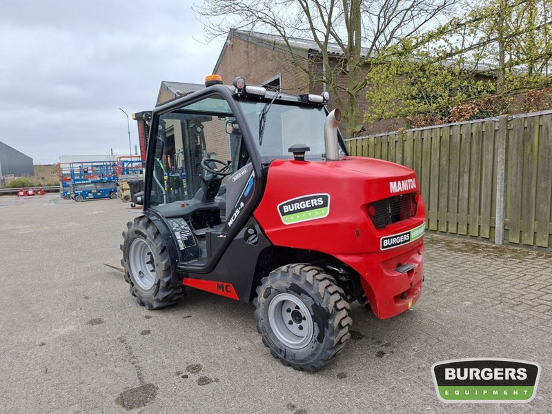 Manitou MC 25-4 D K ST5 S1 Buggy - Дизельний навантажувач: фото 4 Manitou MC 25-4 D K ST5 S1 Buggy - Дизельний навантажувач: фото 4