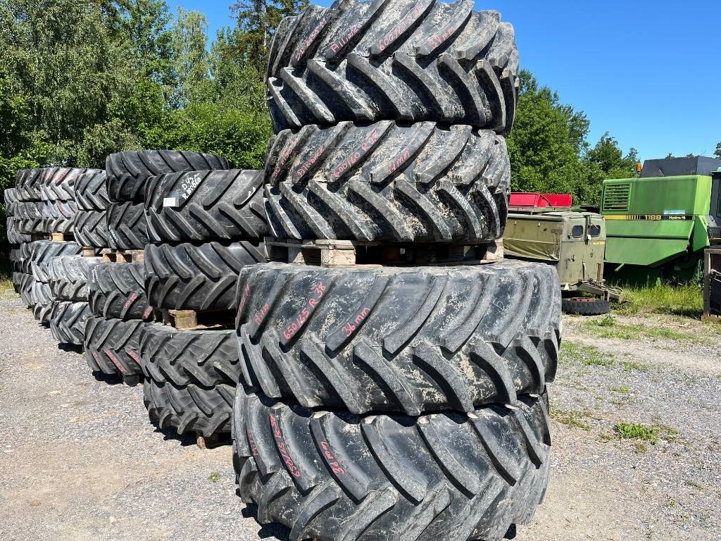Alliance 650/65R38 600/60R28 till JD 6155 M - Шина в категорії Сільськогосподарська техніка: фото 1 Alliance 650/65R38 600/60R28 till JD 6155 M - Шина в категорії Сільськогосподарська техніка: фото 1