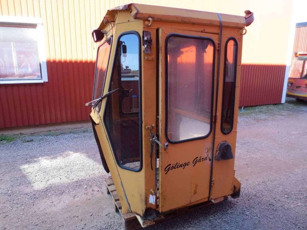 Fiat-Allis 345B - Кабіна в категорії Будівельна техніка: фото 3 Fiat-Allis 345B - Кабіна в категорії Будівельна техніка: фото 3