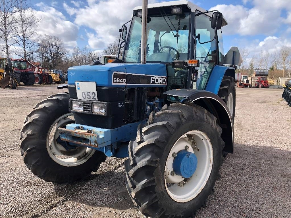 Ford 6640 Dismantled: only spare parts - Трактор: фото 2 Ford 6640 Dismantled: only spare parts - Трактор: фото 2