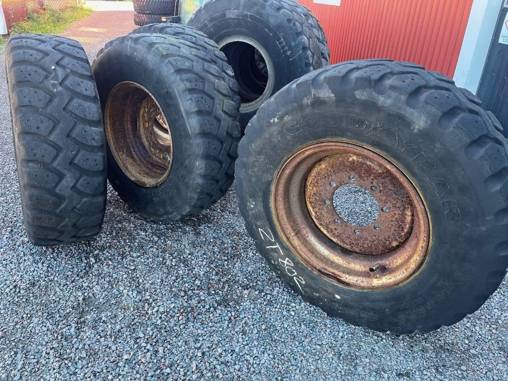 Goodyear 15,5-R25 till Zettelmeyer 802 - Шина в категорії Будівельна техніка: фото 4 Goodyear 15,5-R25 till Zettelmeyer 802 - Шина в категорії Будівельна техніка: фото 4