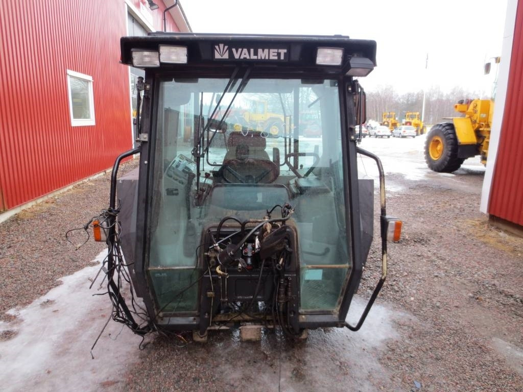Valmet 8600 - Кабіна в категорії Сільськогосподарська техніка: фото 1 Valmet 8600 - Кабіна в категорії Сільськогосподарська техніка: фото 1