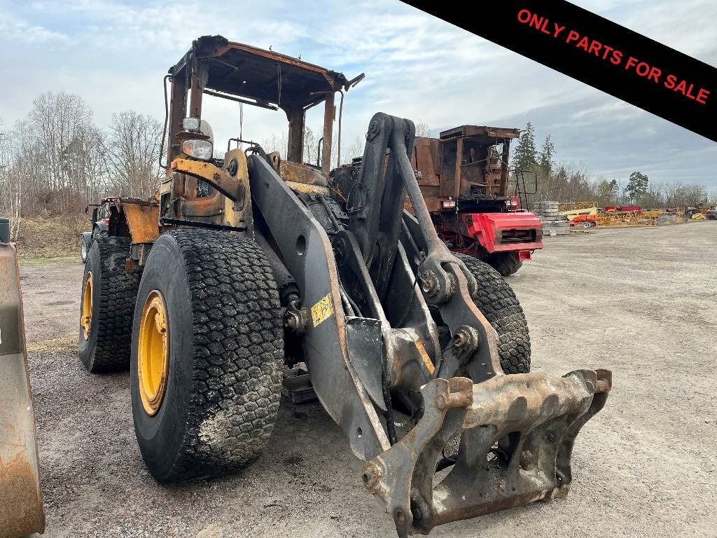 Volvo L 120 F Dismantled. Only sold as spare parts - Колісний навантажувач: фото 1 Volvo L 120 F Dismantled. Only sold as spare parts - Колісний навантажувач: фото 1