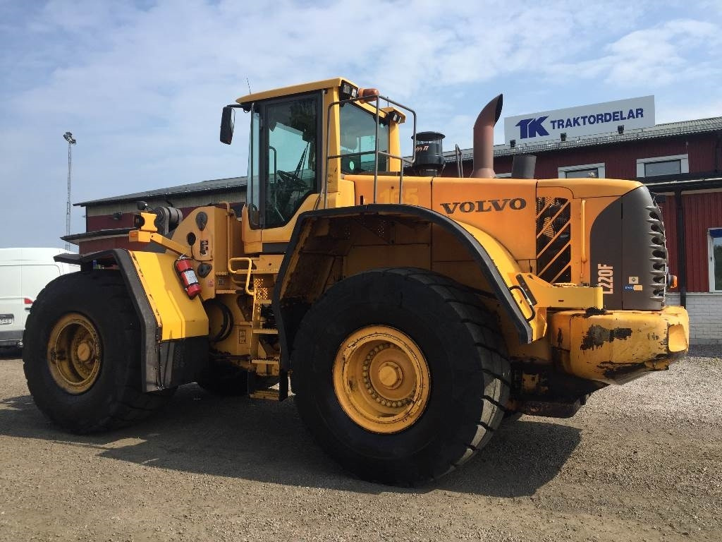 Volvo L 220 F Delar / Parts - Колісний навантажувач: фото 2 Volvo L 220 F Delar / Parts - Колісний навантажувач: фото 2