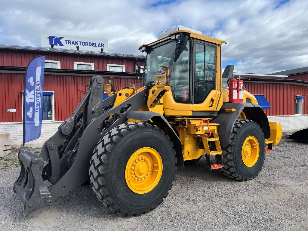 Volvo L 90 H - Колісний навантажувач: фото 1 Volvo L 90 H - Колісний навантажувач: фото 1