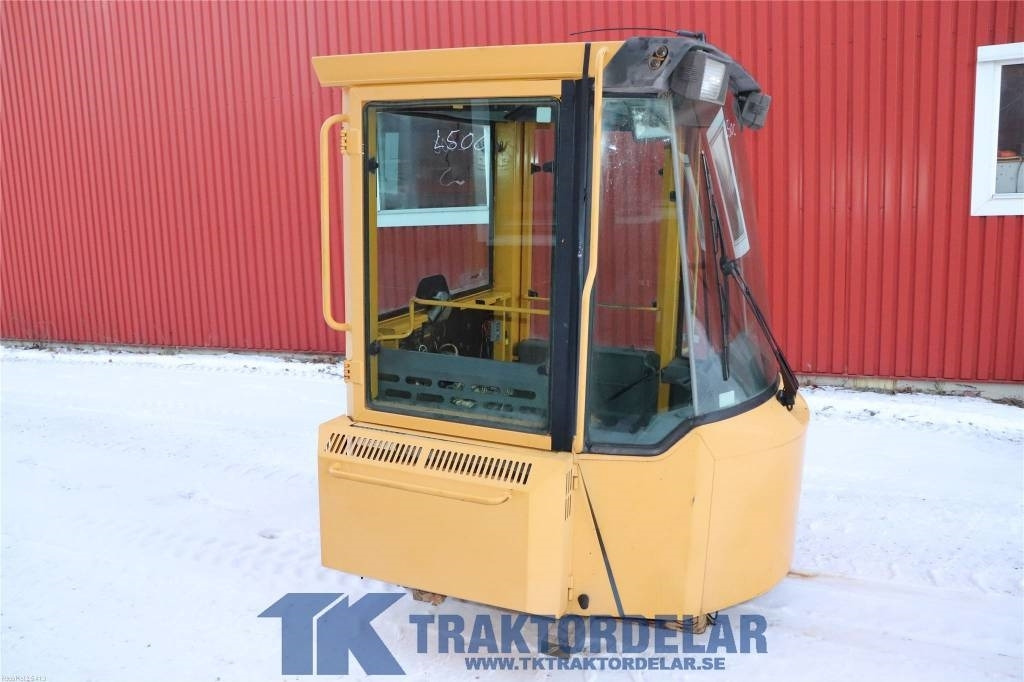 Volvo L50 C - Кабіна в категорії Будівельна техніка: фото 2 Volvo L50 C - Кабіна в категорії Будівельна техніка: фото 2